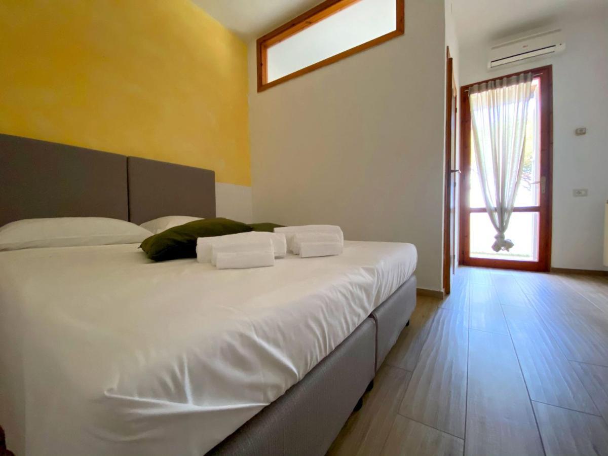 San Costanzo Camping Village Mar Y Sierra מראה חיצוני תמונה
