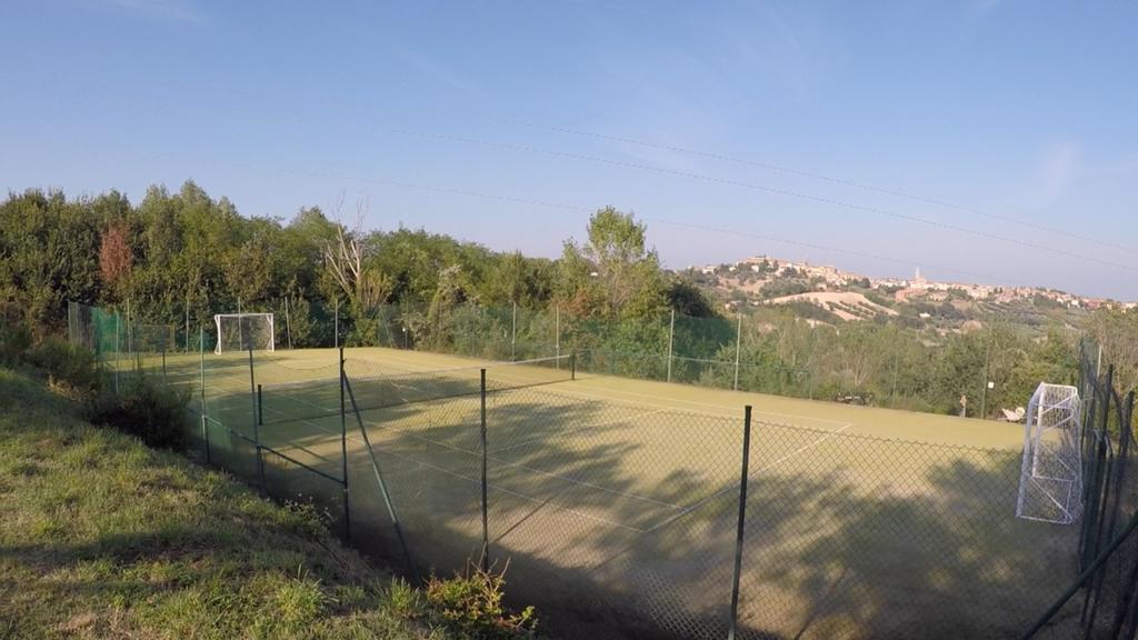 San Costanzo Camping Village Mar Y Sierra מראה חיצוני תמונה