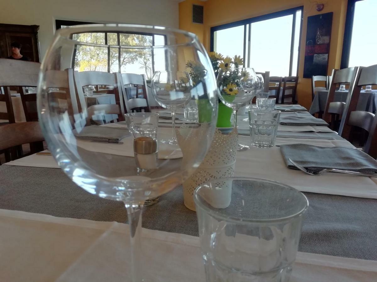 San Costanzo Camping Village Mar Y Sierra מראה חיצוני תמונה