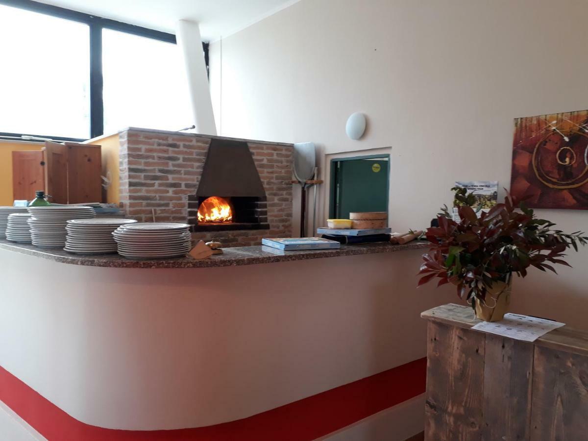 San Costanzo Camping Village Mar Y Sierra מראה חיצוני תמונה